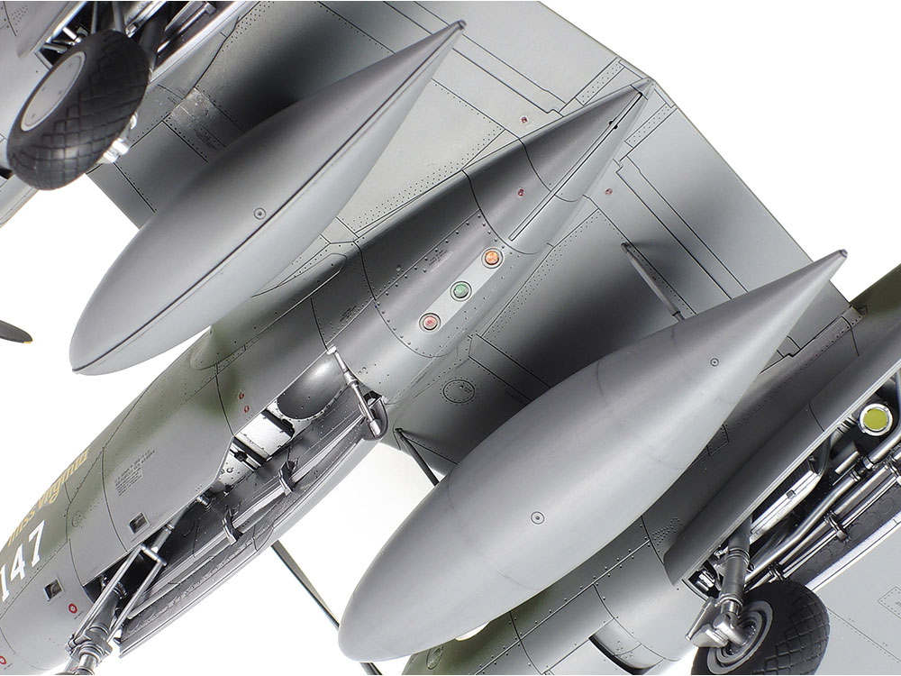 Tamiya P-38 F/G Lightning 1/48 61120