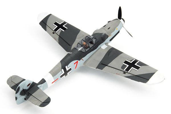 OFERTA ESPECIAL * Dynam Messerschmitt Bf 109 1270mm con o TX/RX/BATT 