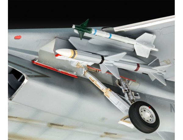 Revell Mavericks F14A Tomcat Model Kit 1/48 03865