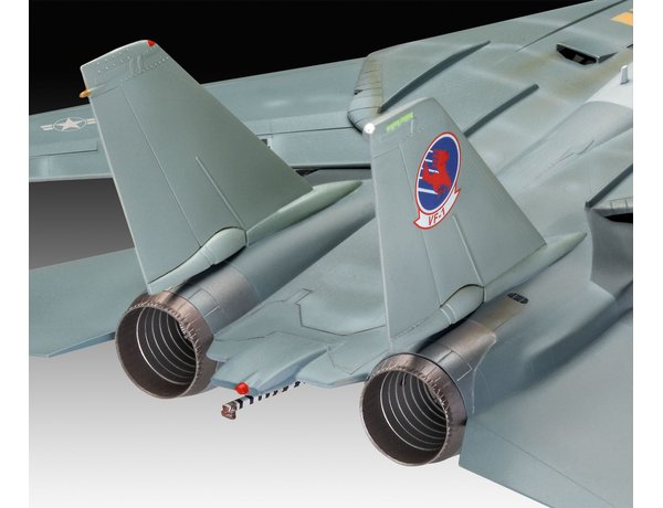 Revell Mavericks F14A Tomcat Model Kit 1/48 03865
