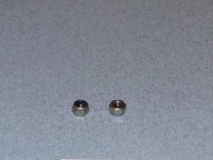 Radioactive SS Nyloc M5 Pk4