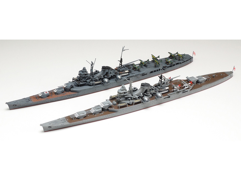 Tamiya Light Cruiser Mogami 1/700 31359