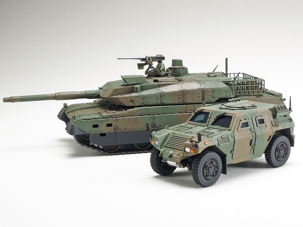 TAMIYA JAPANESE JGSDF LIGHT ARMOURED VEHICLE 1/48 32590