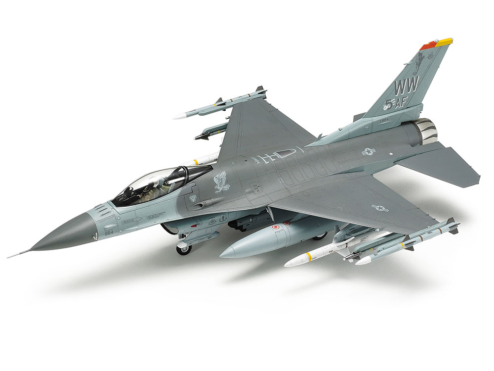 Tamiya F-16CJ Fighting Falcon Block 50 1/72 60788