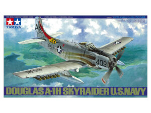 Tamiya Skyraider U.S.NAVY 1/48 61058