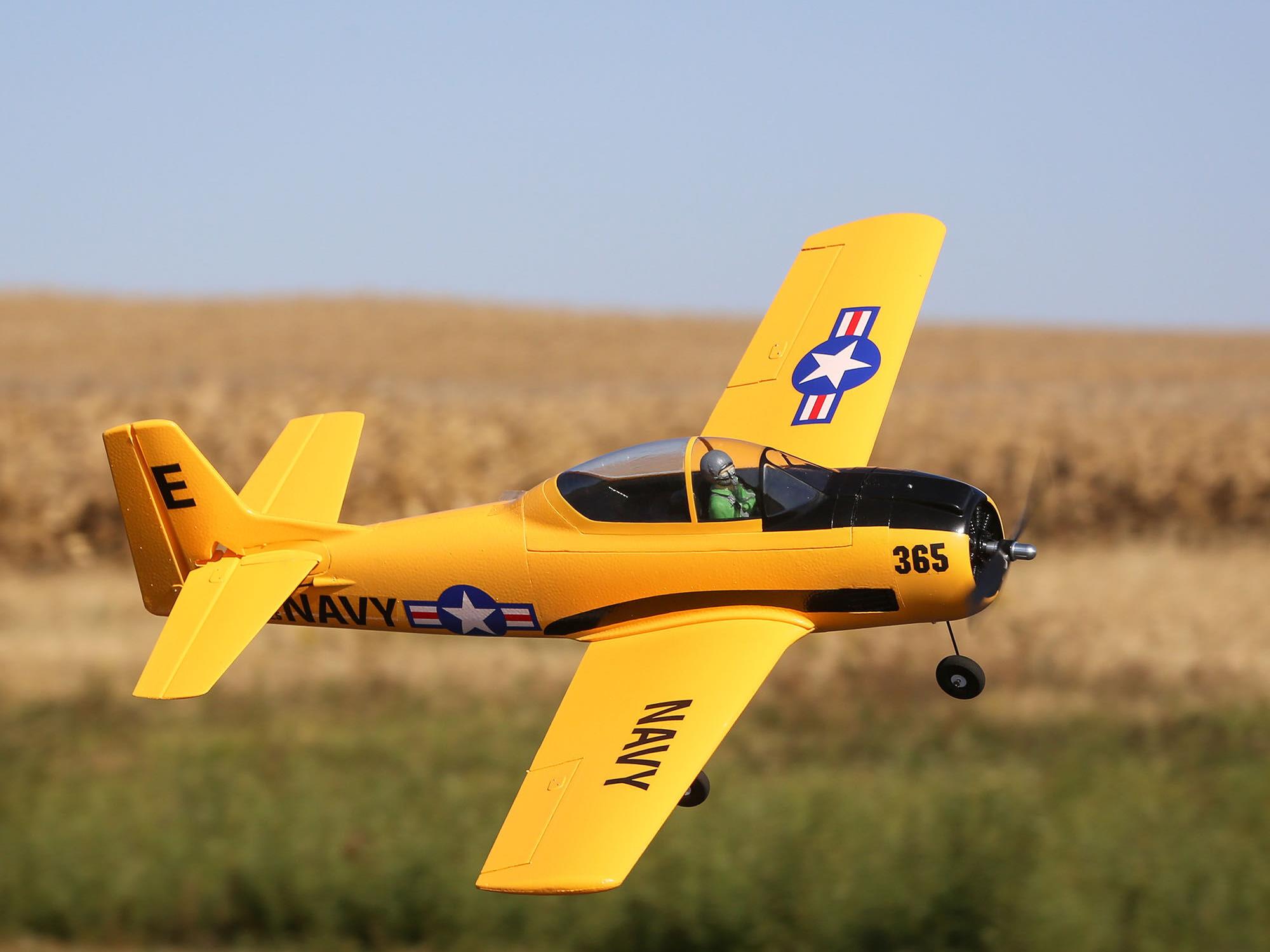 E-Flite T-28 Trojan 1.1m BNF Basic EFL08250