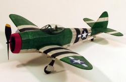 Dumas P-47 Thunderbolt (44.5cm)(217) 5500830