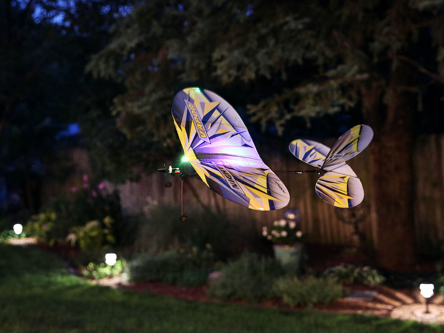 E-Flite UMX Night Vapor BNF Basic EFLU1350