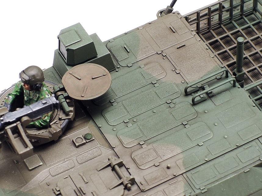 TAMIYA JAPANESE JGSDF TYPE 10 TANK 1/48 32588