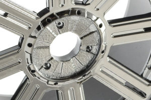 FASTRAX 1:8 PADDLE MOUNTED ON 8-SPOKE BLACK CHROME (PR)