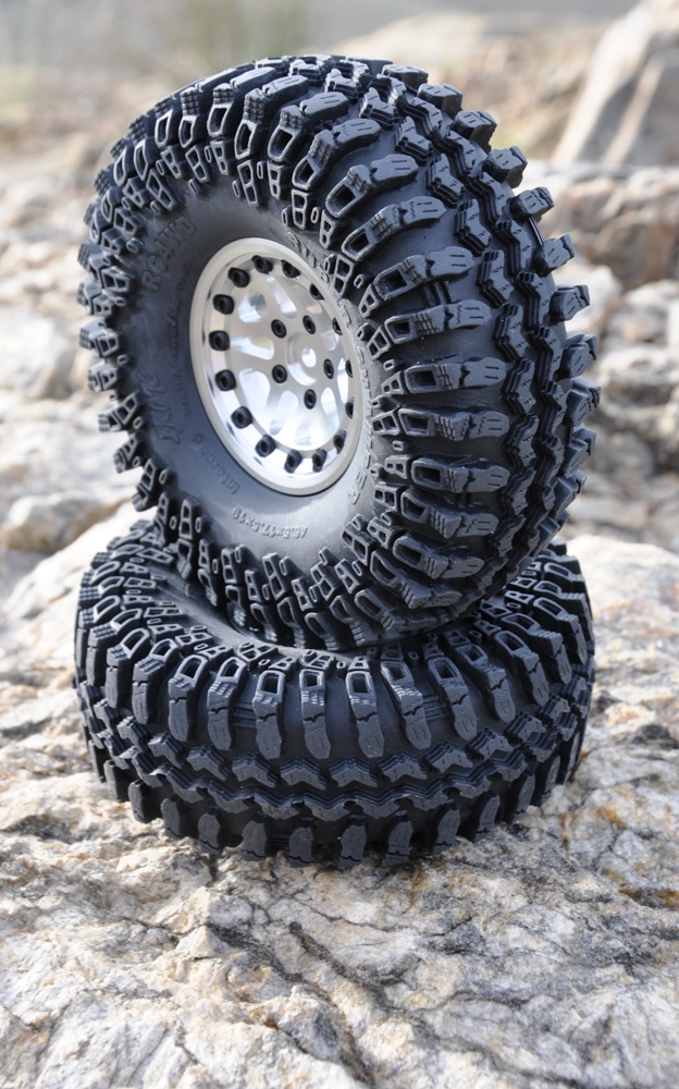 Interco IROK 1.9" Tyres (2) RC4WD with Foams Z-T0054 Wide footprint SOFT