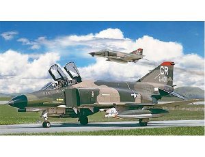 ITALERI 1/48 F-4E PHANTOM II MODEL KIT