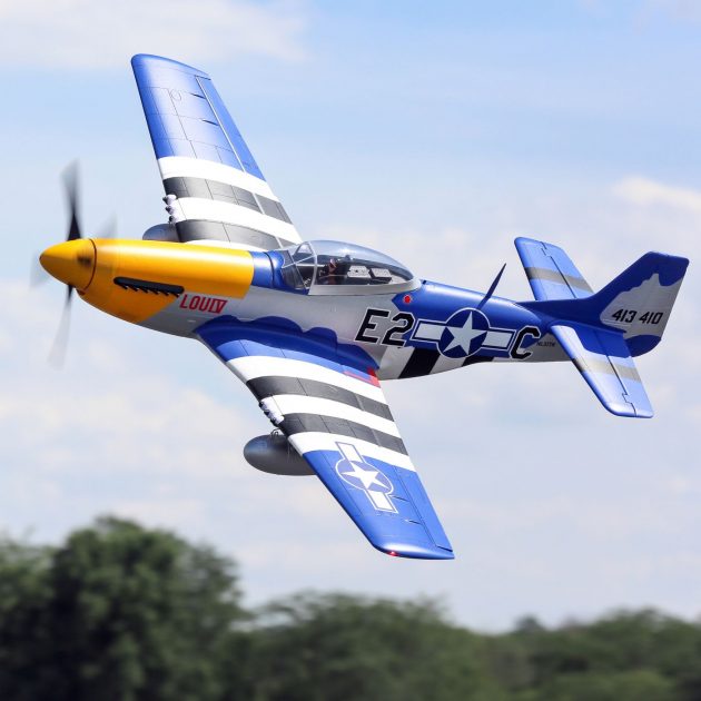E-Flight P-51D Mustang 1.5m BNF Basic with Smart