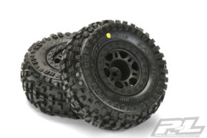 PROLINE BADLANDS SC 2.2/3.0 M2 MOUNTED SPLIT 6 BLK SLASH REAR