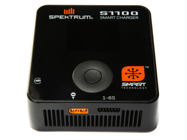 Spektrum S1100 AC Smart Charger SPMXC1080I