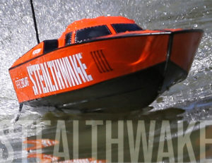 STEALTHWAKE 23-INCH DEEP-V BRUSHED: RTR