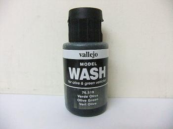 Vallejo Model Wash 35ml - Olive Green Wash