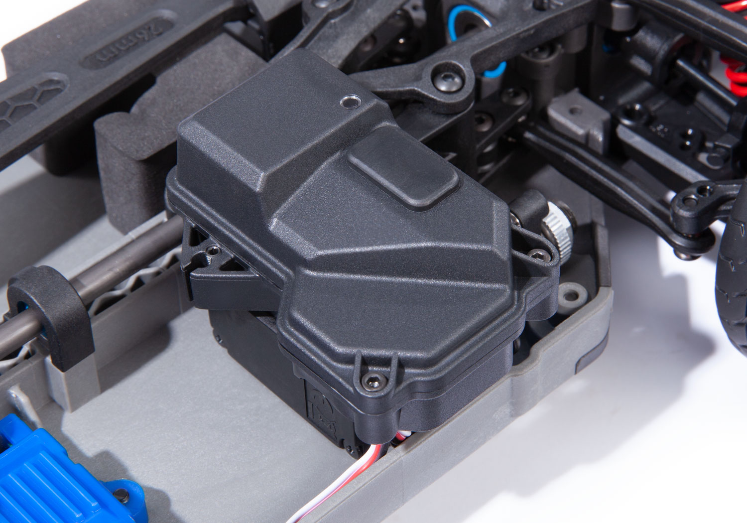 Traxxas Chevrolet Corvette Silver Stingray 1/10 AWD Supercar - Image 11