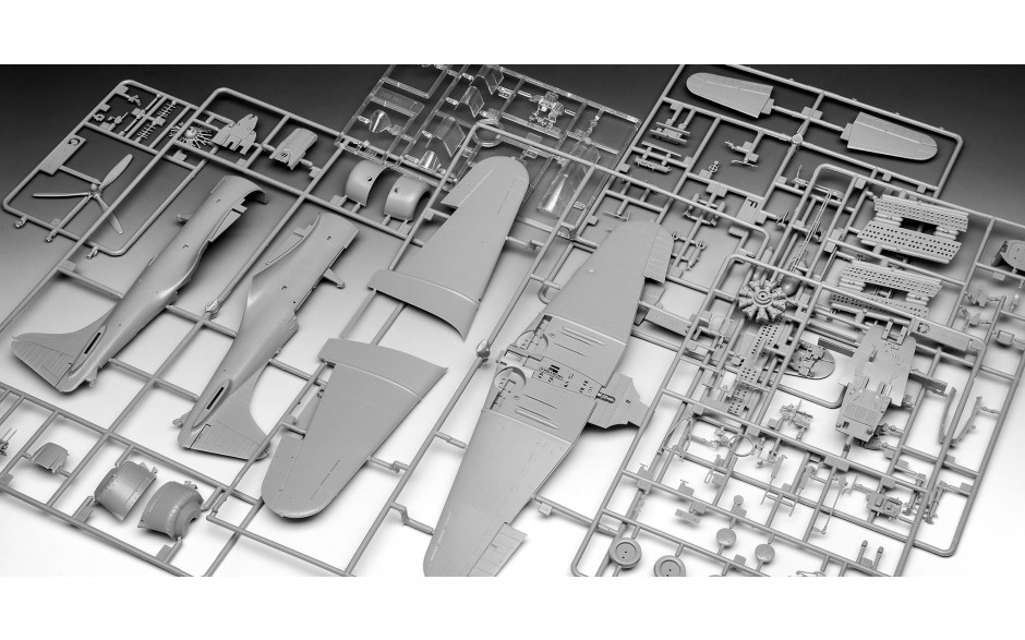 Revell 1/48 SBD-5 Dauntless 03869