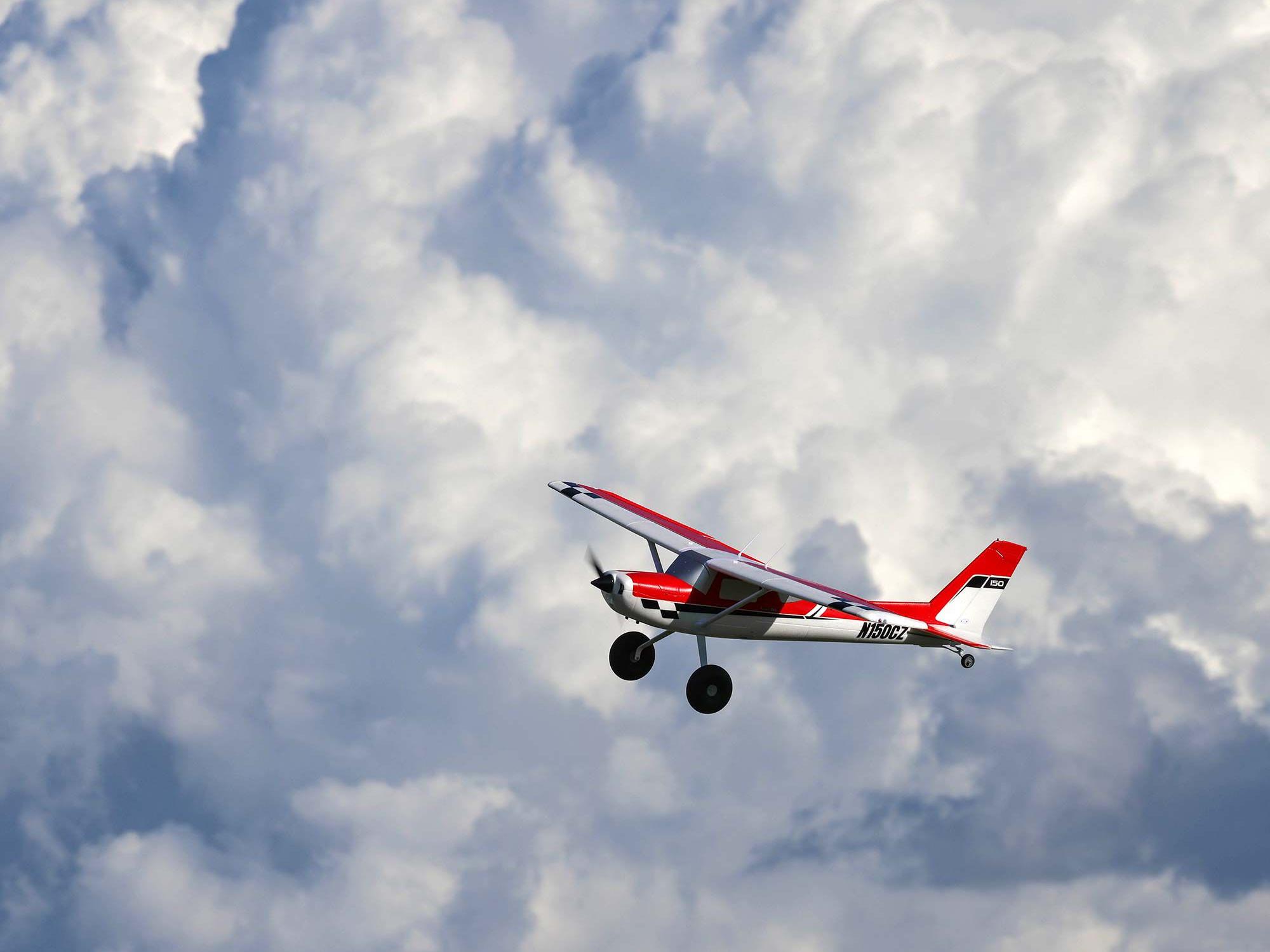 E-Flite Carbon-Z Cessna 150T