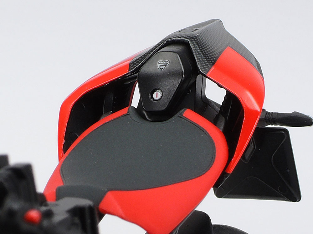Tamiya Ducati Panigale V4 Superleggera 1/12 14140