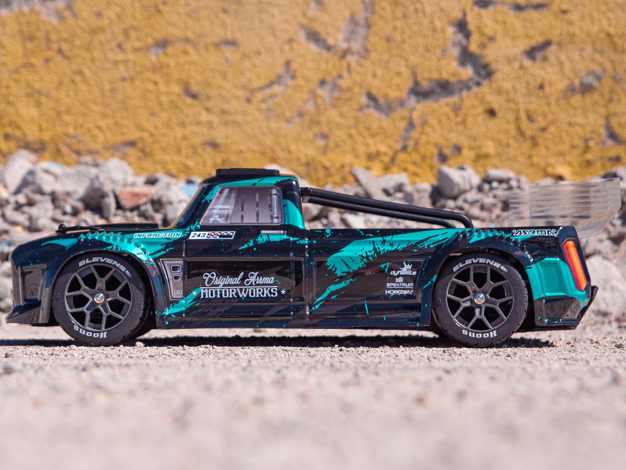 1/8 INFRACTION 3S 4X4 BLX Resto-Mod Truck RTR Black/Teal - Image 12