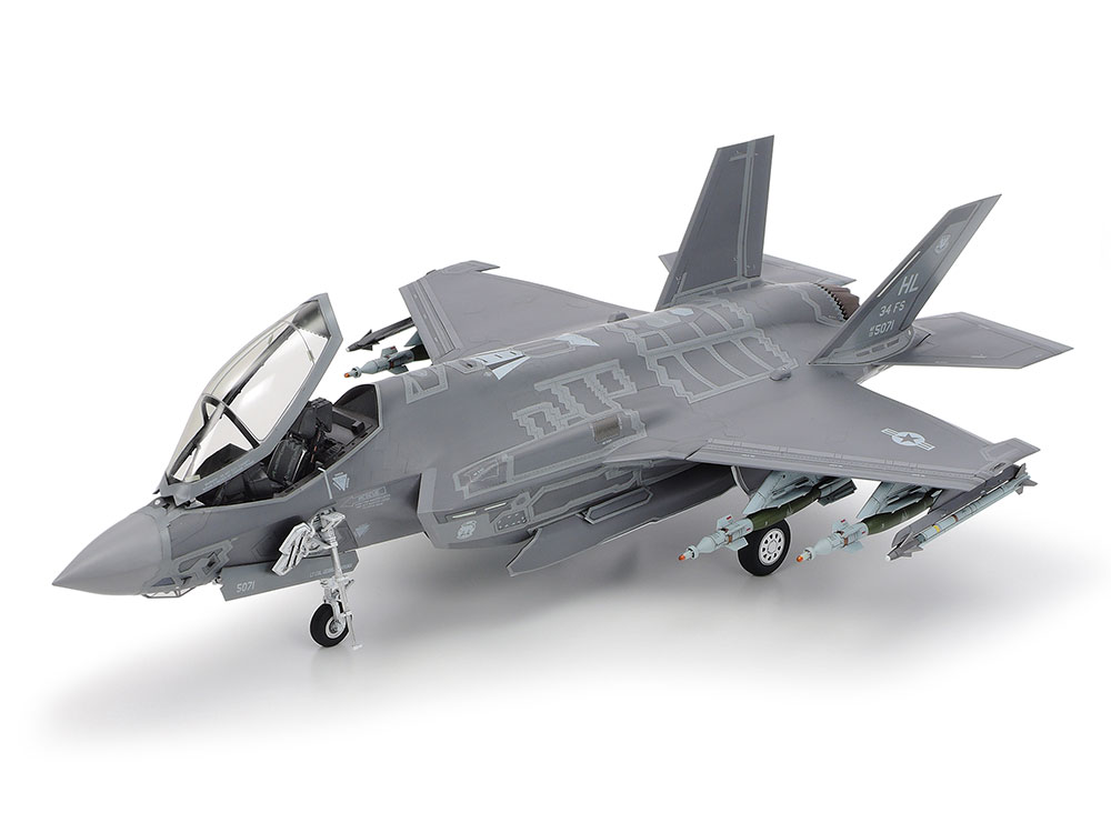 Tamiya Lockheed Martin F-35A Lightning II 1:48 61124