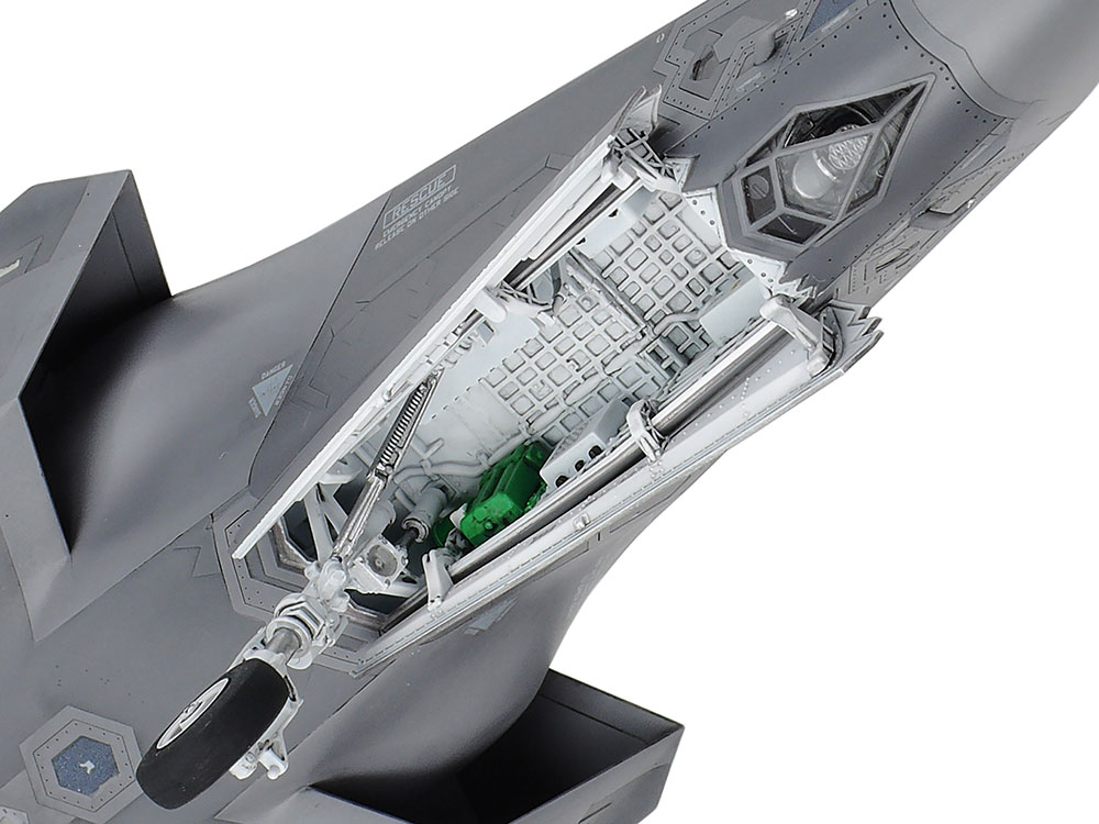 Tamiya Lockheed Martin F-35A Lightning II 1:48 61124