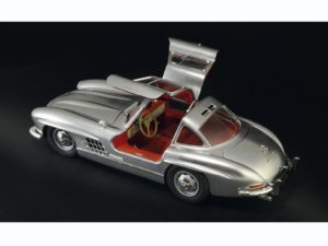 ITALERI Mercedes Benz 300SL Gullwing 1/16 3612