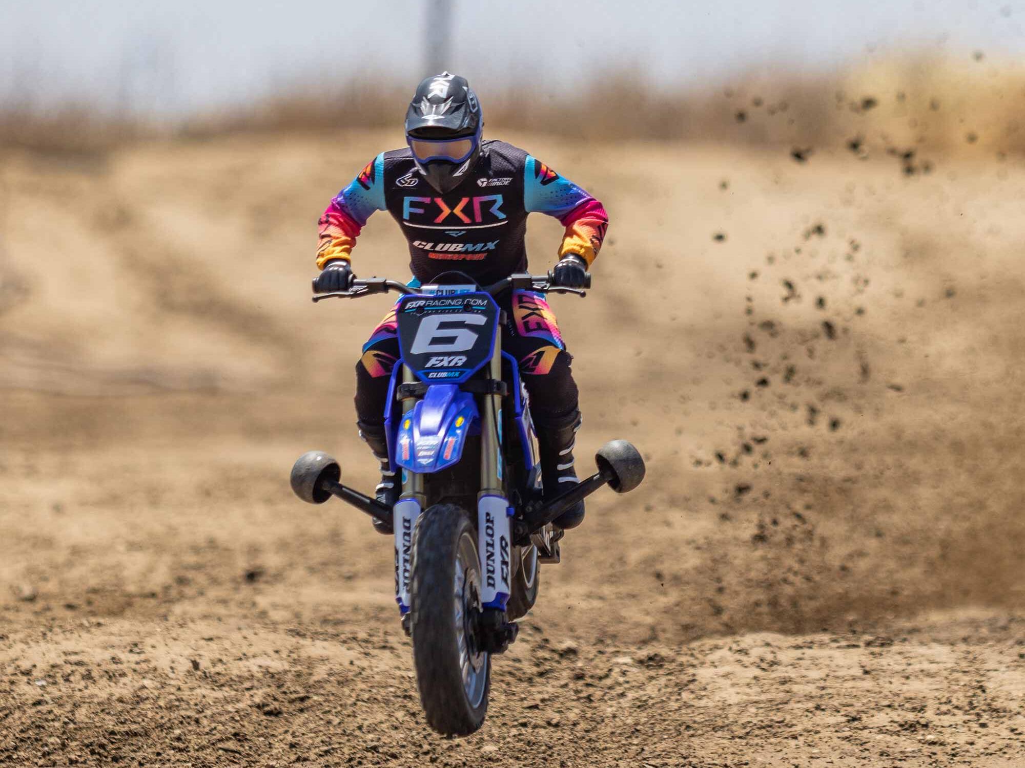 Losi 1/4 Promoto-MX Motorcycle RTR Club MX Blue C-LOS06000T2 - Image 15