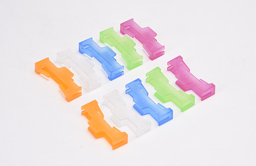 Simple, lightweight & effective, these Safety Locks make securing servo extension leads easy. Don’t risk a plug pulling out of a socket, just pop a Safety Lock on and you know it’s really secure. 10 lead locks (colour-coded in 5 pairs) are supplied in each pack.