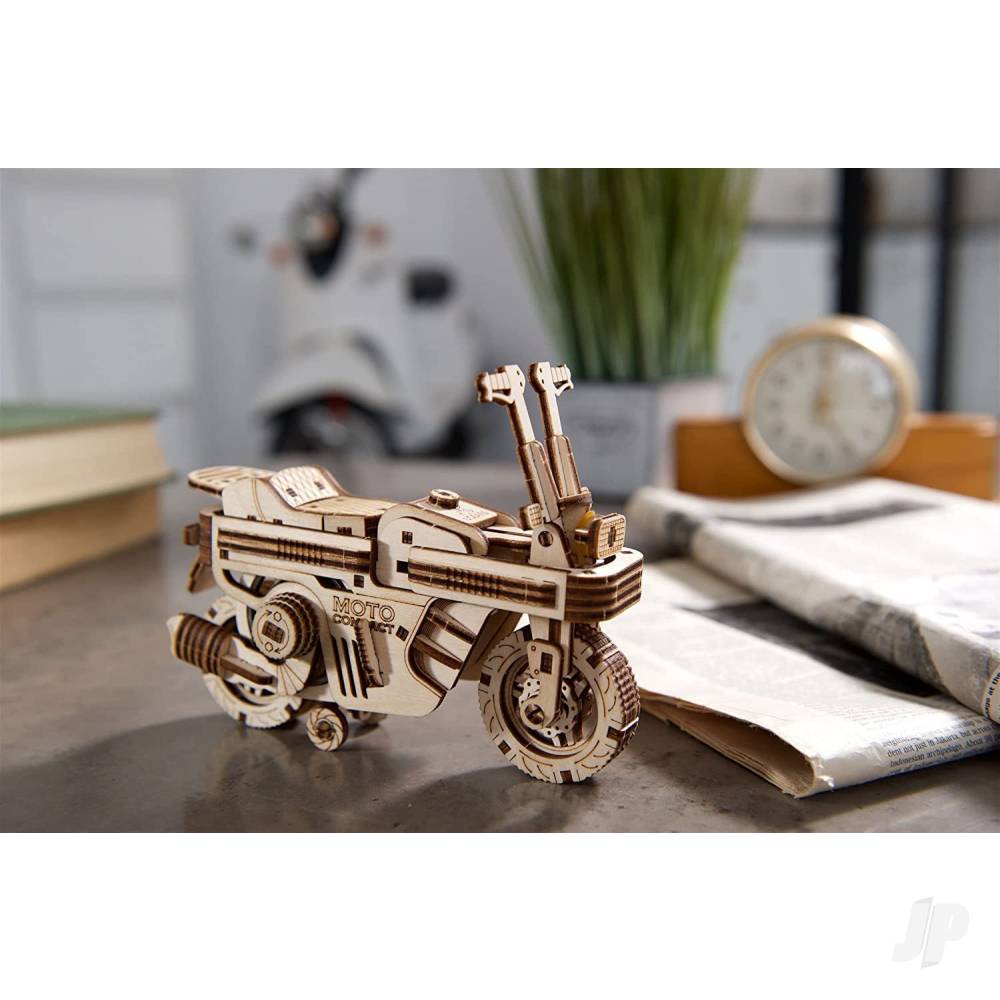 UGears Moto Compact Folding Scooter UGR70168 - Image 3