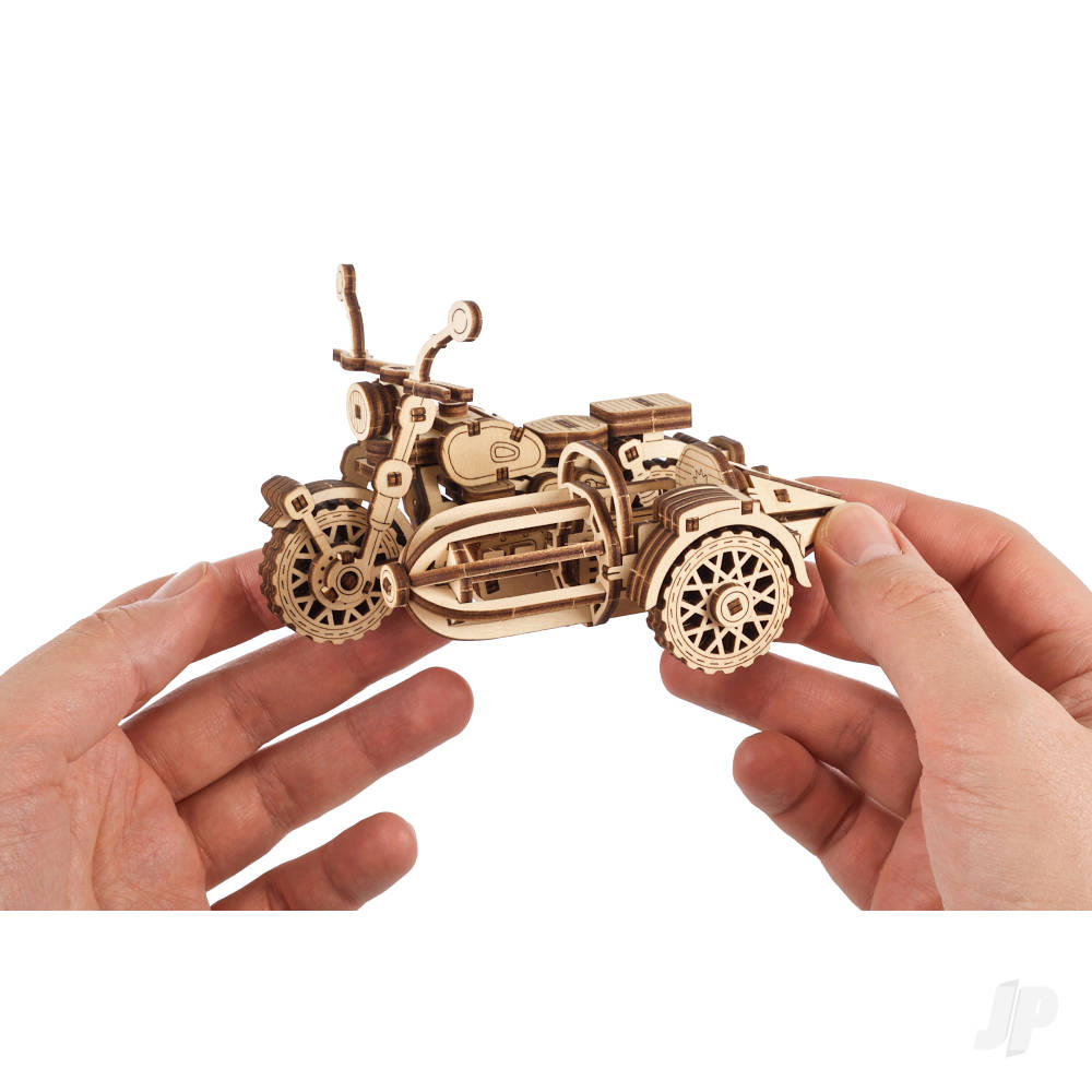 UGears Hagrid's Flying Motorbike UGR70212 - Image 7