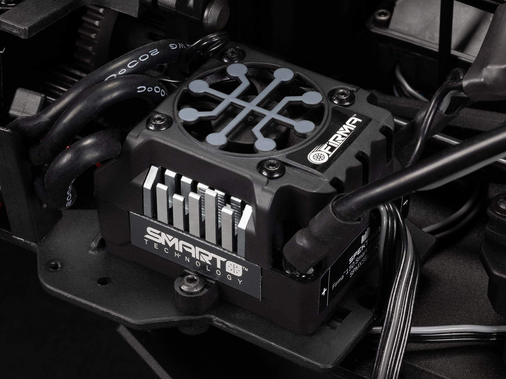 Arrma Big Rock White 6s 4X4 BLX Monster Truck RTR 1/7 ARA7612T3