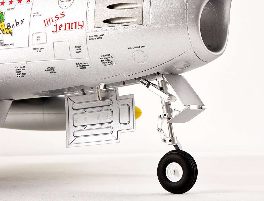 FMS 80MM F-86 THE HUFF PNP SILVER FMS143PSL