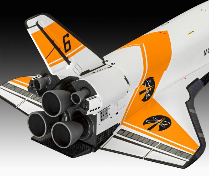 Revell James Bond "Moonraker Space Shuttle" Gift Set 1/144 05665