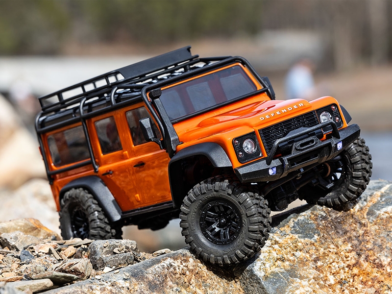 Traxxas TRX-4m Orange Land Rover Defender 1:18 RTR 4x4 Trail Truck