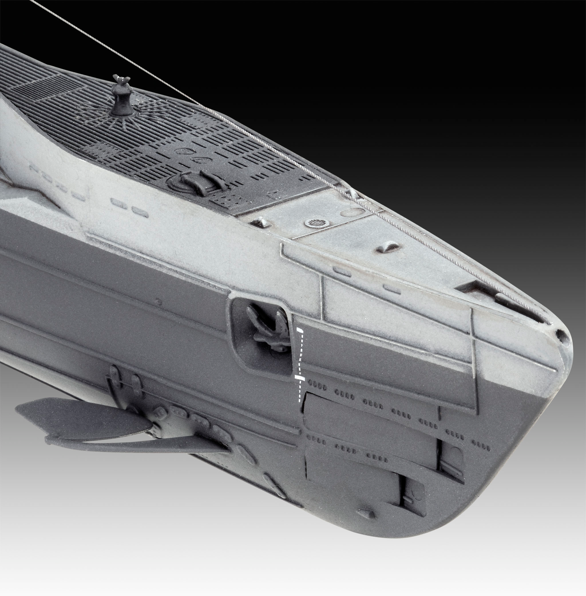 Revell German Submarine Type IX C-40 U190 1:144 05167 - Image 2
