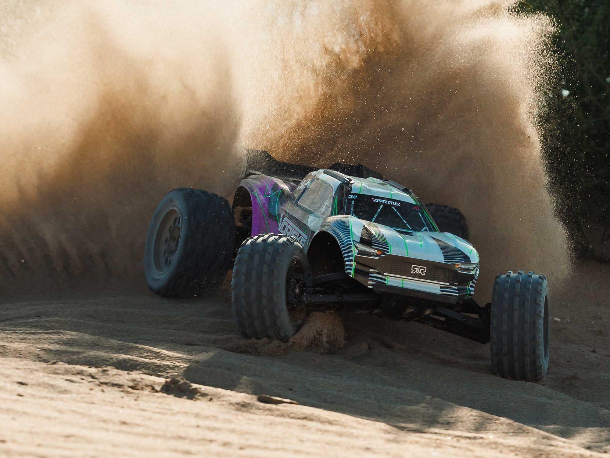 Arrma Vorteks Mega 550 4 Scale 1/10 2WD Electric Stadium Truck ARA3205ST2