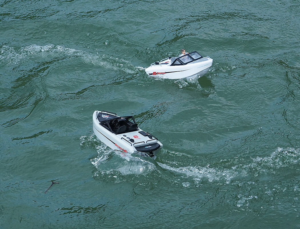 Heng Long Sea-God 6 Karting Brushless RTR Boat 245Mm White HL3701-W