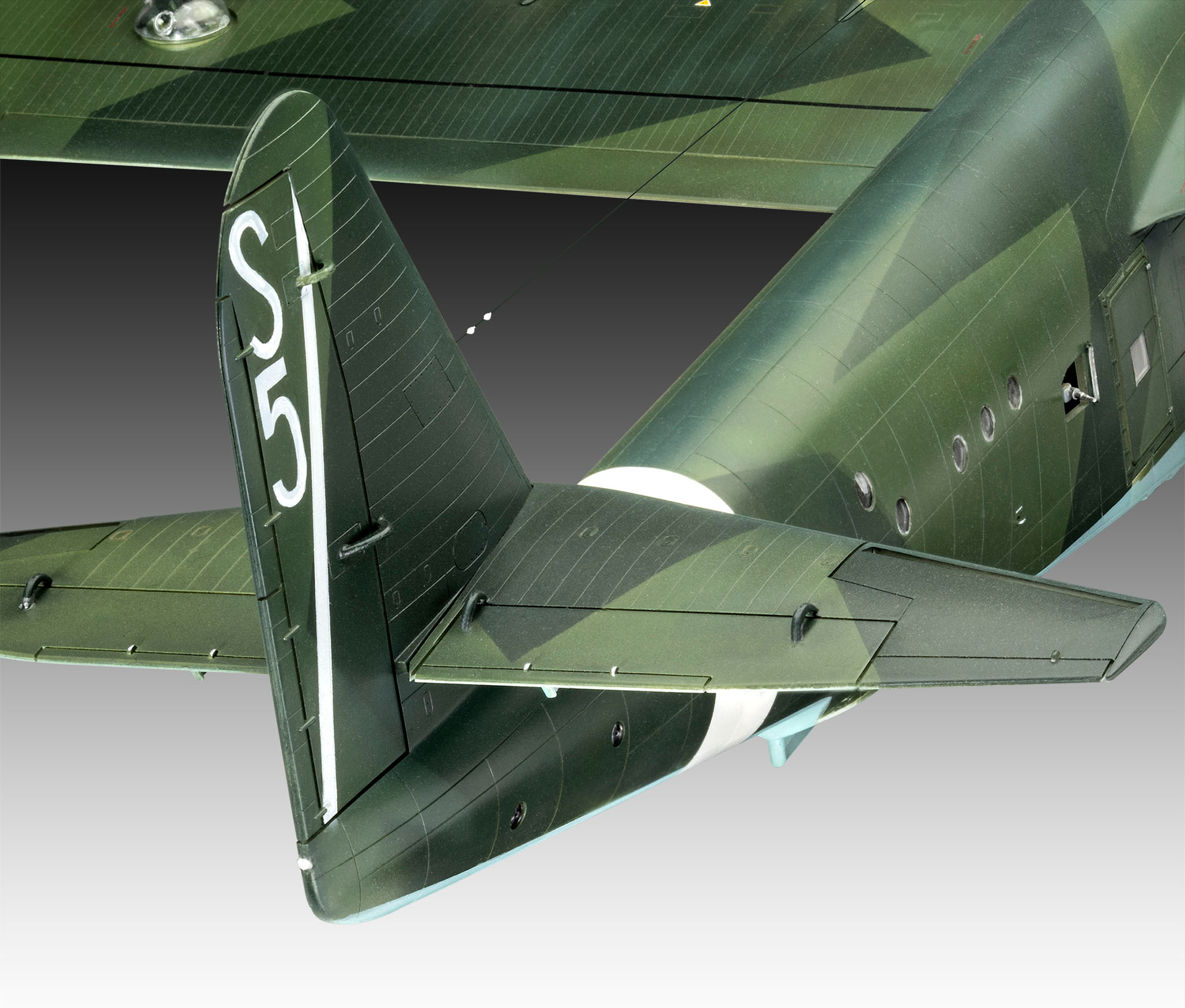 Revell Blohm - Voss BV222 1/72 03792