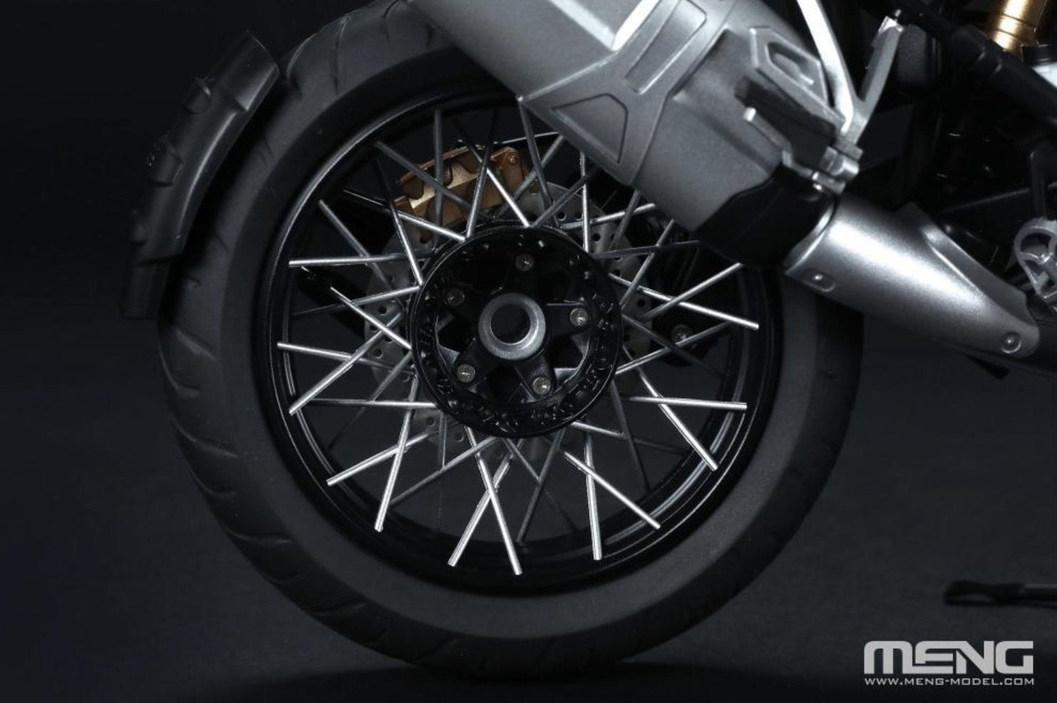 MENG 1/9 BMW R 1250 GS ADV (Pre-coloured Edition) MT-005S - Image 12