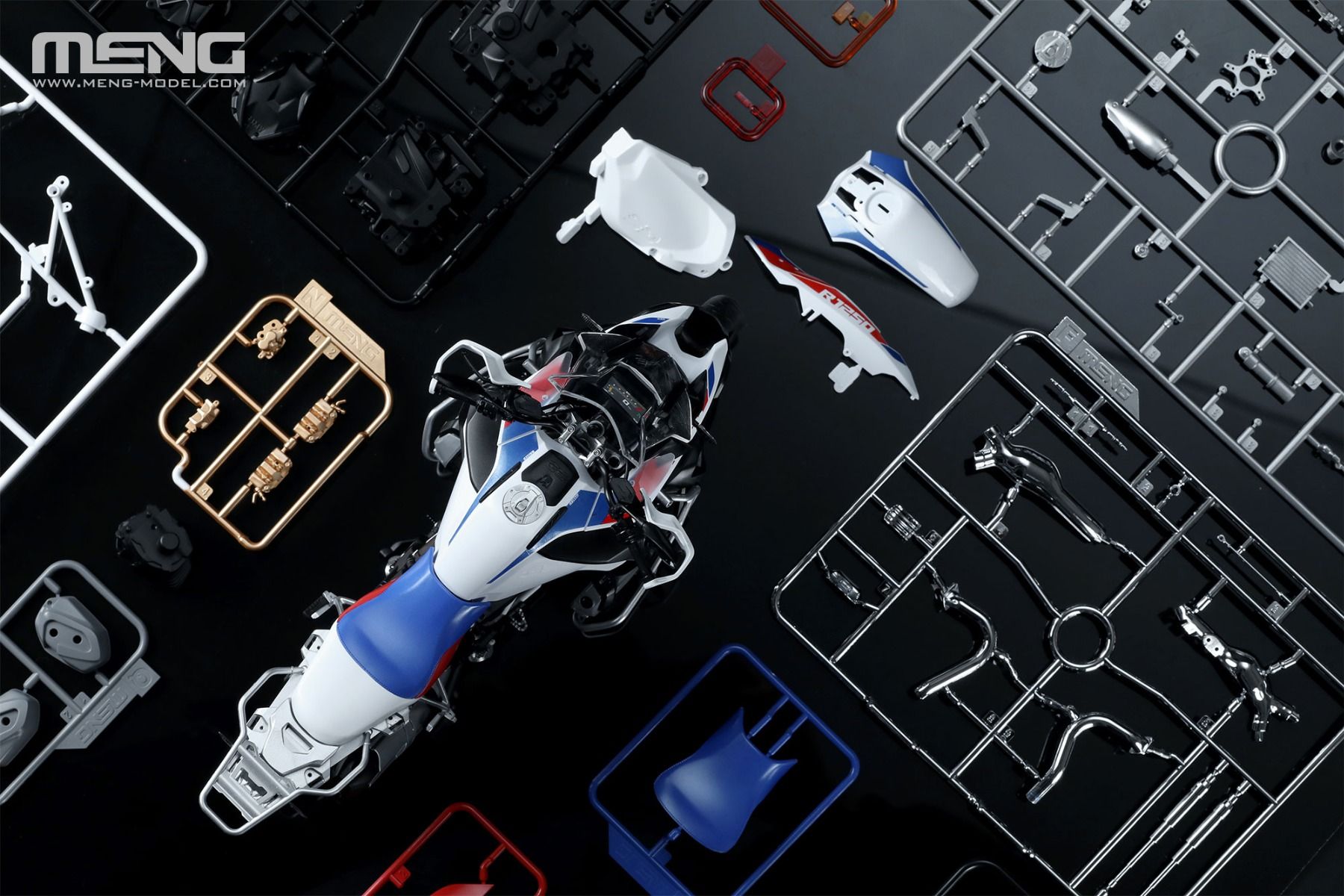 MENG 1/9 BMW R 1250 GS ADV (Pre-coloured Edition) MT-005S - Image 3