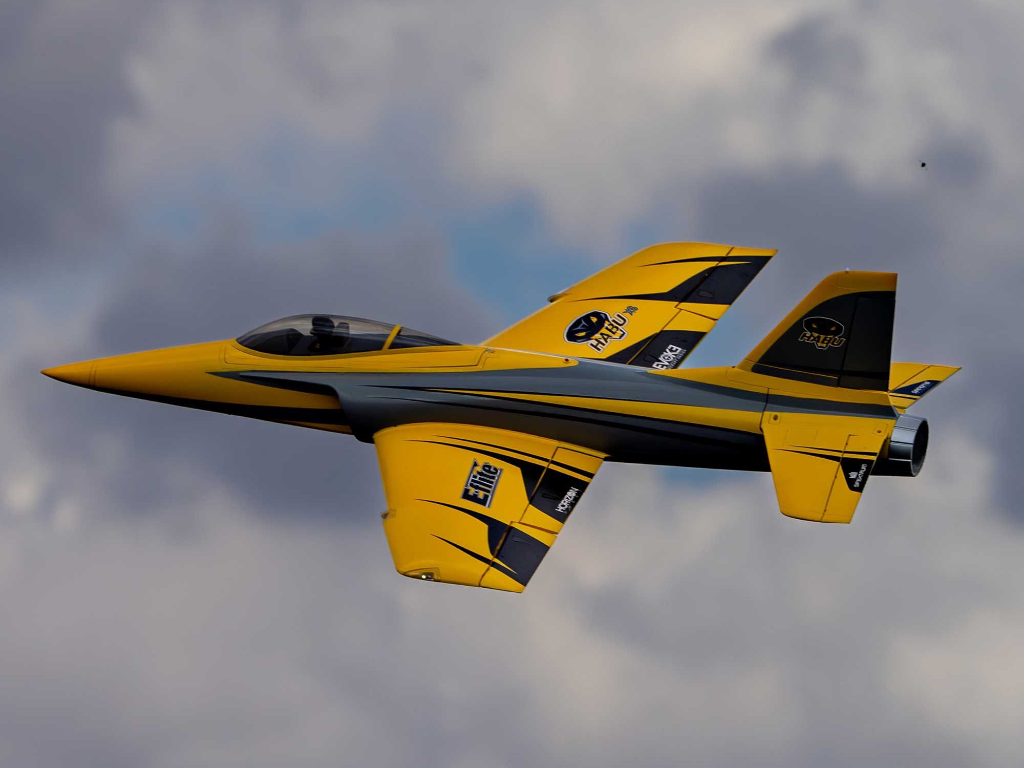 E-Flite Habu XS (eXtra Sport) 80mm EDF BNF Basic A-EFL02450