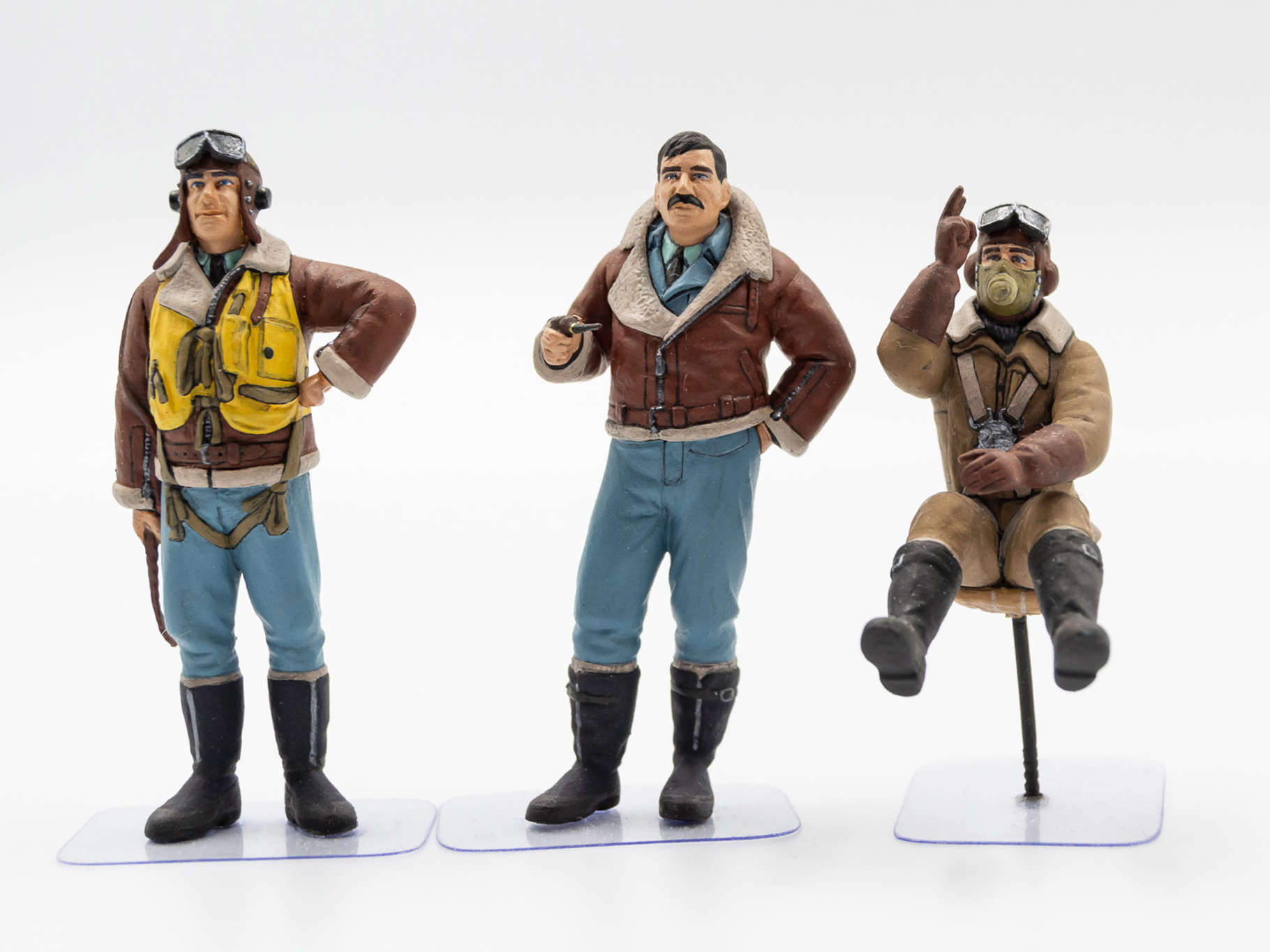 ICM 1/32 British Pilots (1939-1945) 3 Figures ICM32105 - Image 7