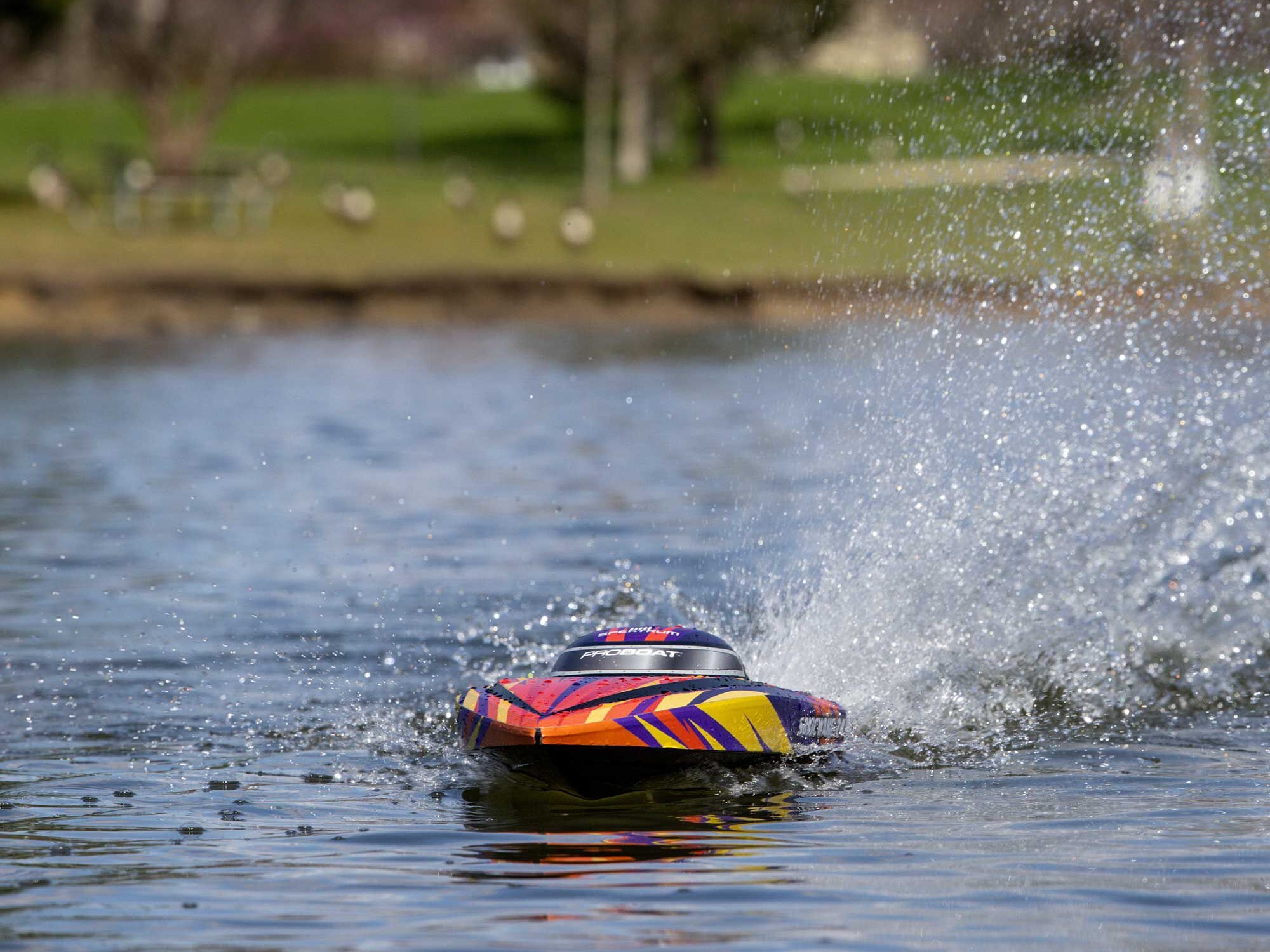 ProBoat Sonicwake 24in Self-Righting Brushless Deep-V RTR Red B-PRB-1992T1 - Image 20