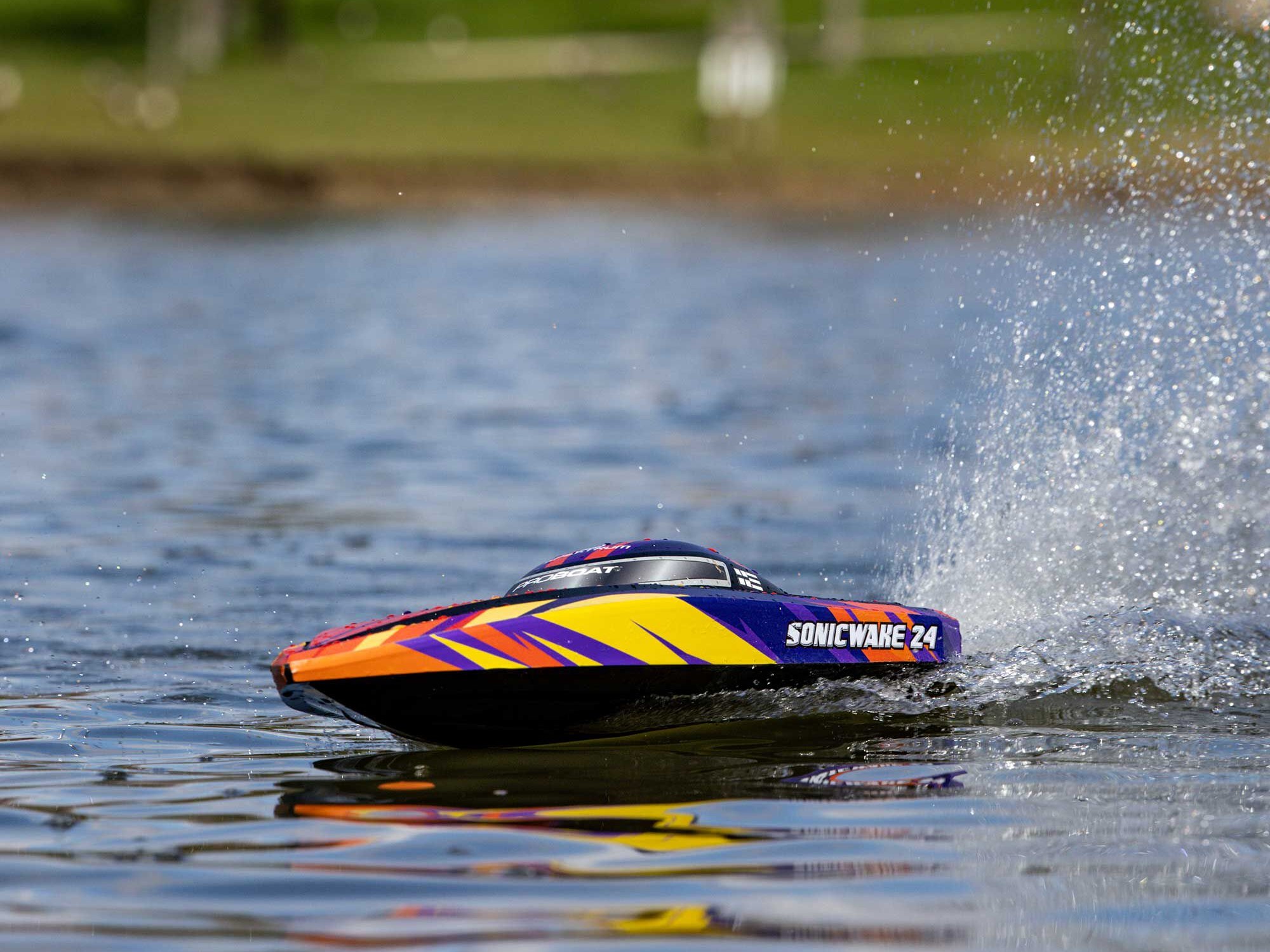 ProBoat Sonicwake 24in Self-Righting Brushless Deep-V RTR Red B-PRB-1992T1 - Image 19