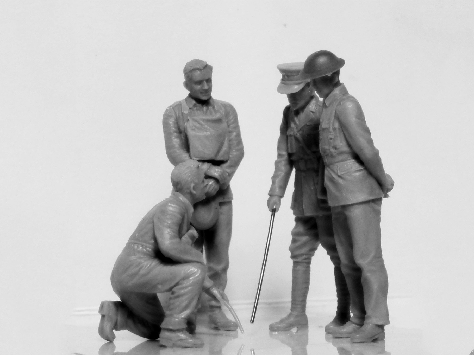 ICM WWI British Tank Crew 4 Figures 1:35 ICM35708 - Image 11