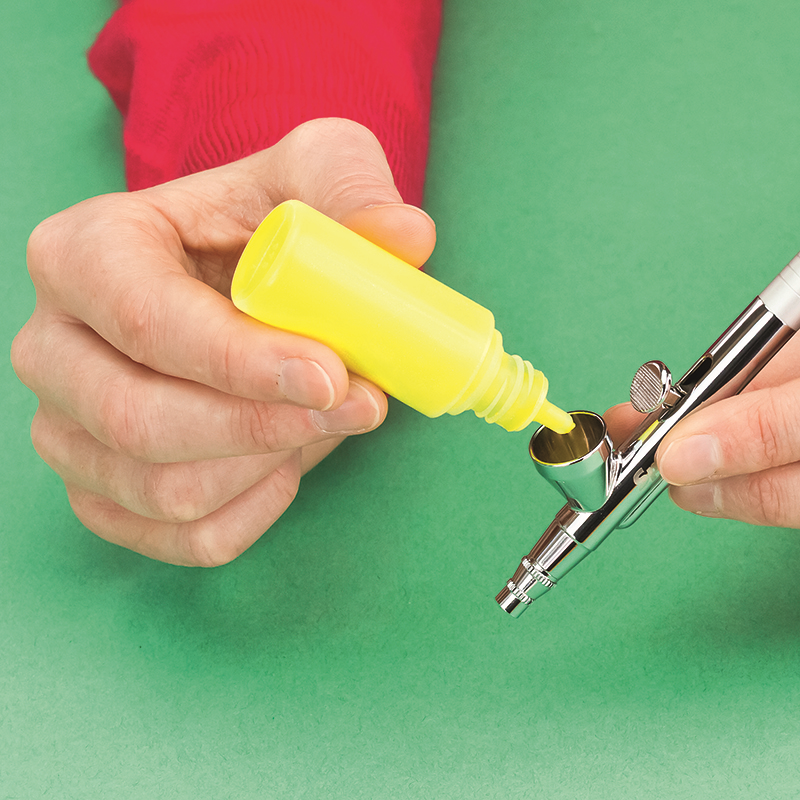 Spraycraft Gravity Feed Airbrush & Compressor Kit SP30KC - Image 3